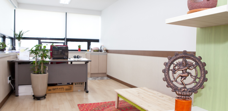 8층 교수연구실 사진1