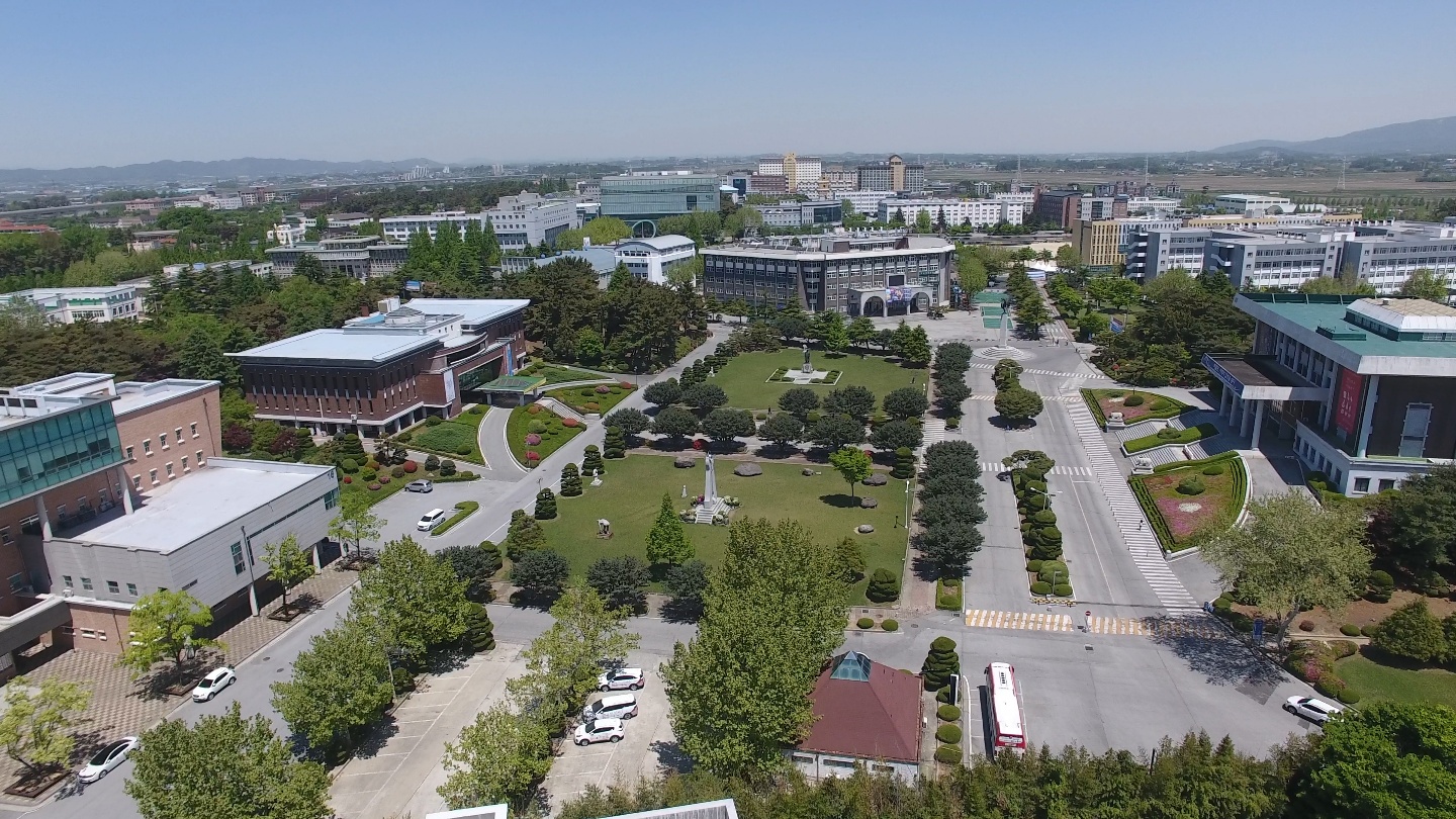 학교 전경사진