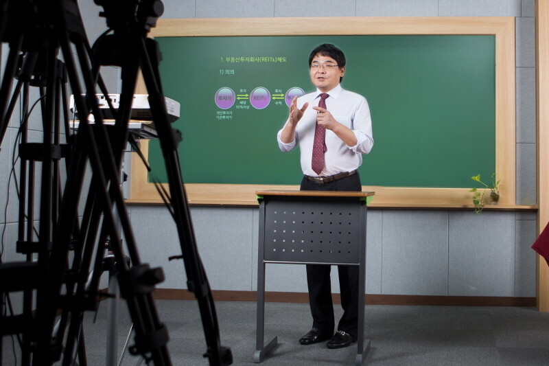 대학 강의 촬영 모습