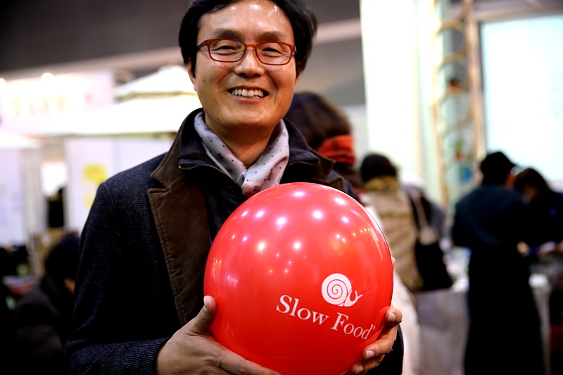 김원일 사무총장 사진