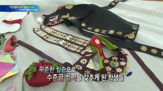 학생들이 만든 작품들