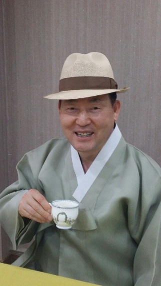 이진수 교수 인터뷰 사진