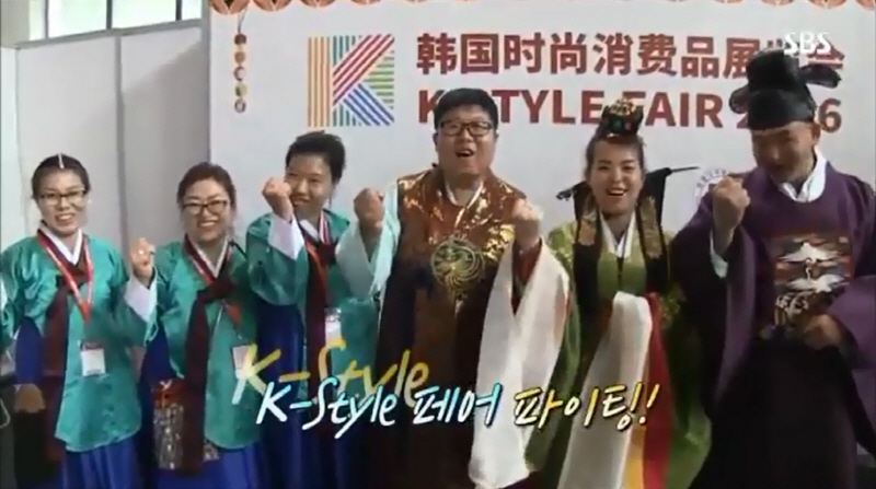 사진 설명 넣기