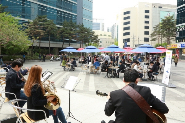 원광디지털대학교 거리행사