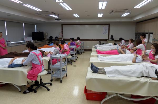 원광디지털대학교 한방미용예술학과 무료봉사